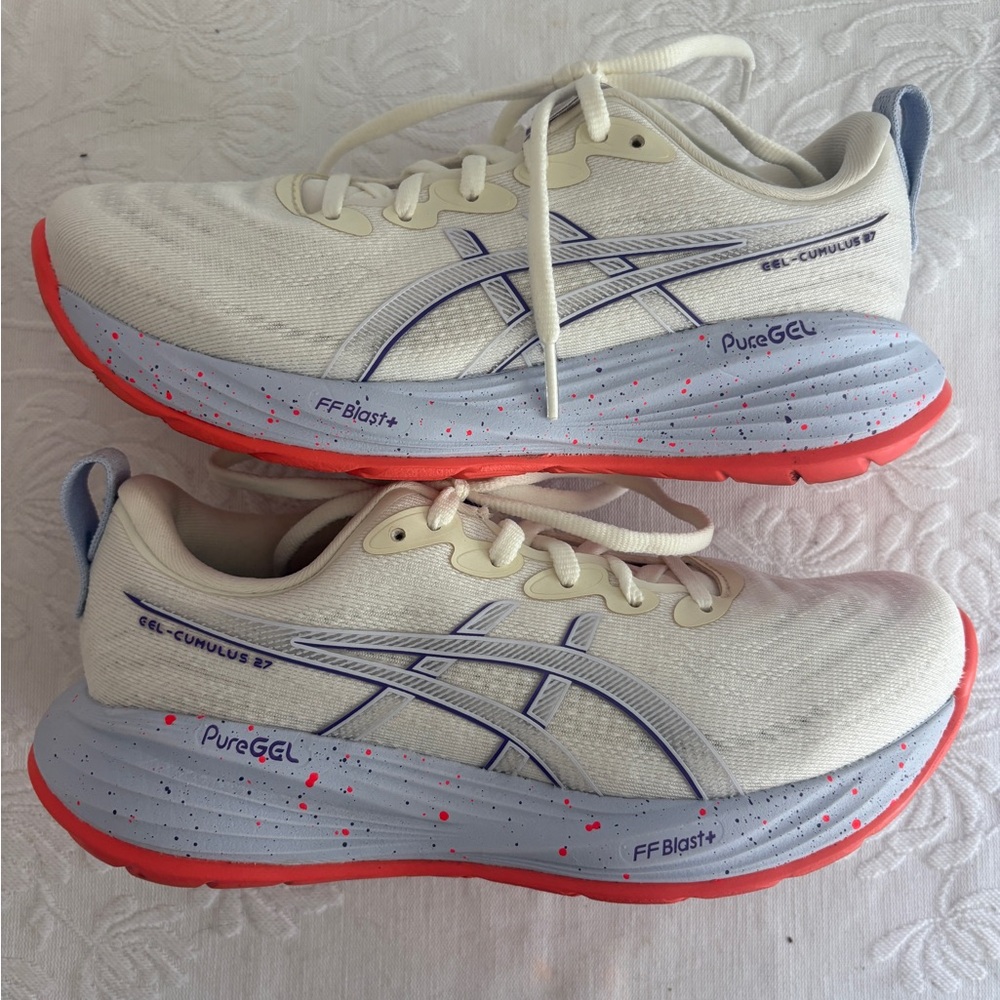 ASICS women's GEL-Cumulus 27 Tokyo White & Coral Running Shoes sz 6.5 worn once!